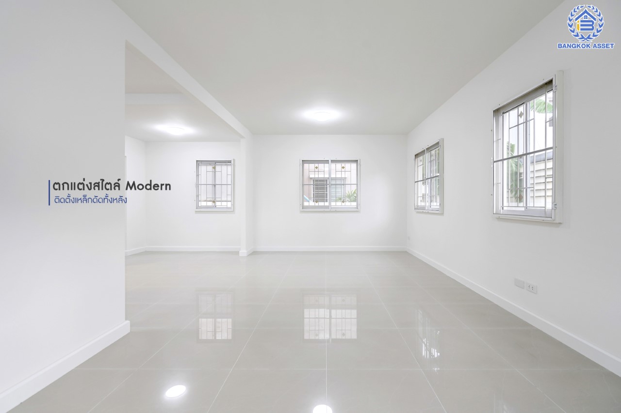 บ้านมือสองตกแต่งใหม่ ม.พฤกษาวิลเลจ10 พระราม5-บางใหญ่ เนื้อที่ 50.8 ตร.ว. ตอบโจทย์ทุกการอยู่อาศัย ฟังก์ชัน 3 ห้องนอน 2 ห้องน้ำ 1 ที่จอดรถ บรรยากาศเป็นส่วนตัว บนทำเลศักยภาพ เชื่อมต่อถนนกาญจนาภิเษก ใกล้เซ็นทรัลเวสต์เกต ทางด่วน และรถไฟฟ้า "สถานีตลาดบางใหญ่"...